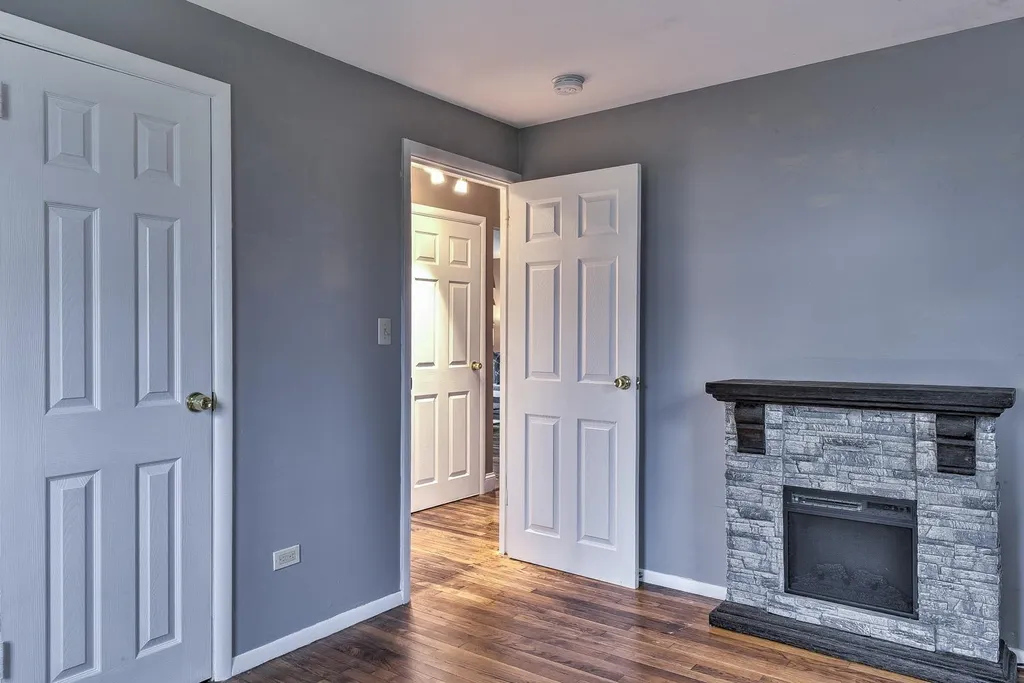 13 Crestview Street Keene NH 03431