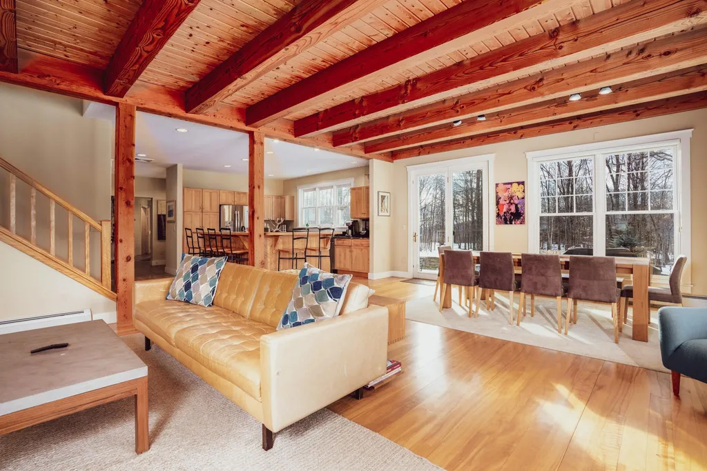 329 Thomas Pasture Road Stowe VT 05672