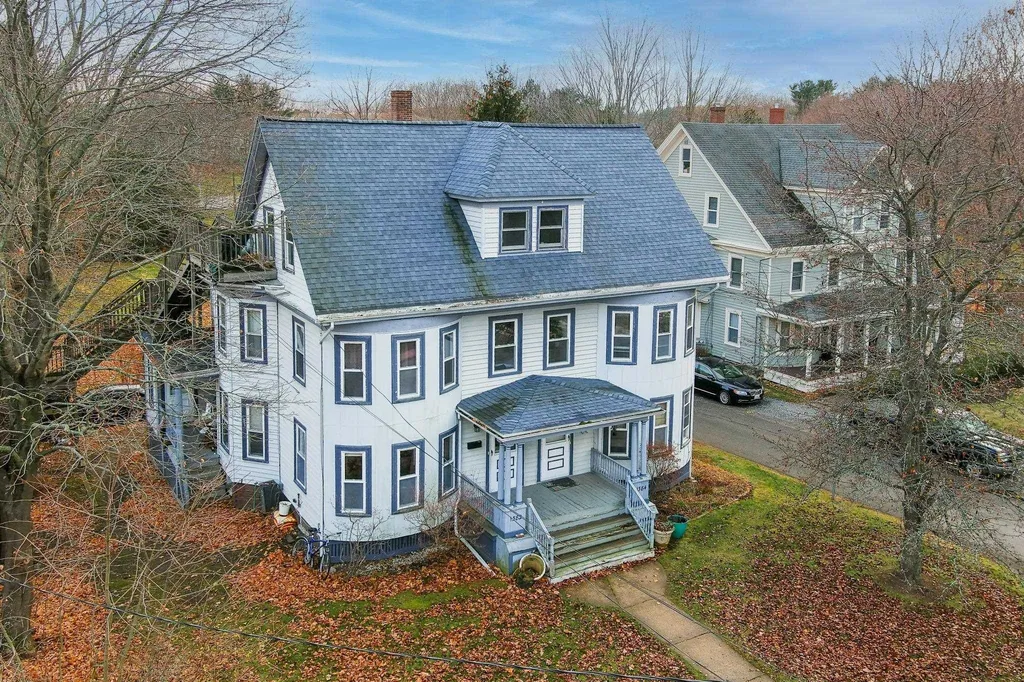 1382 South Street Portsmouth NH 03801