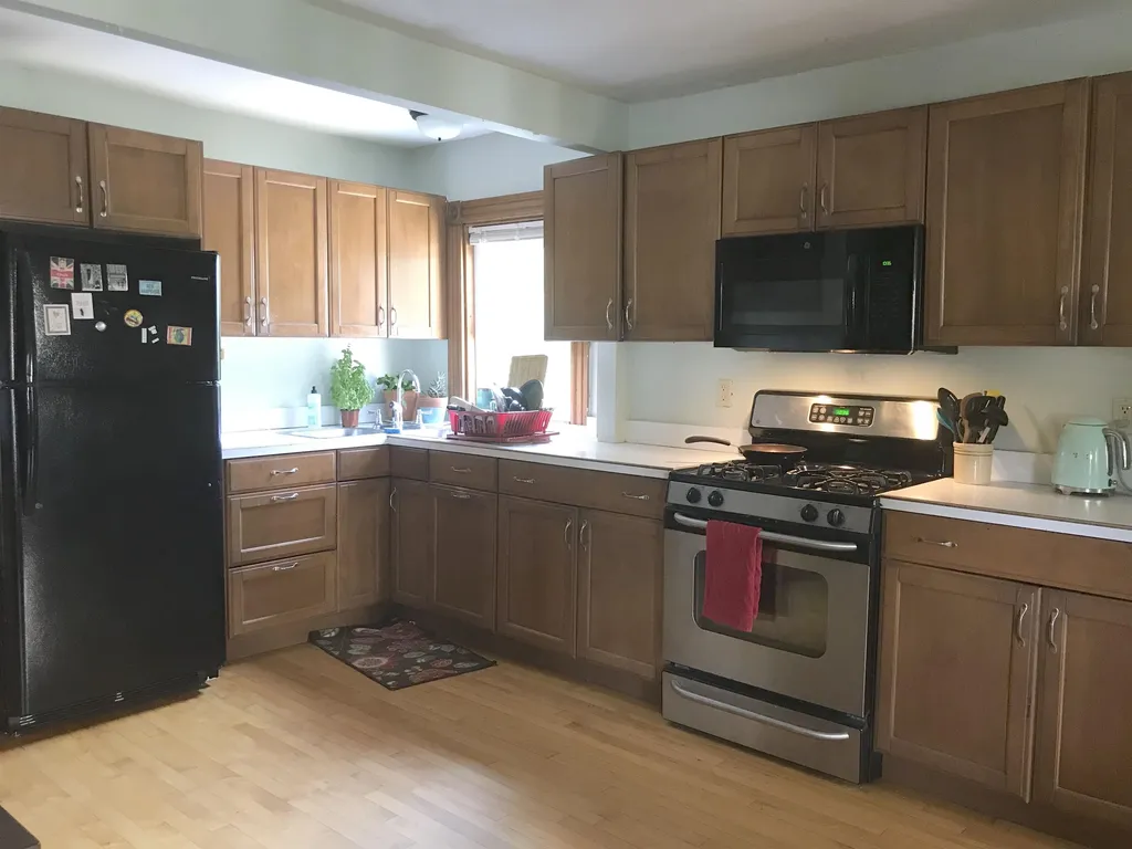 1382 South Street Portsmouth NH 03801