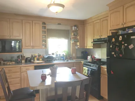 1382 South Street Portsmouth NH 03801