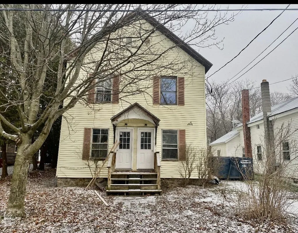 21 Lincoln Avenue St. Albans City VT 05478