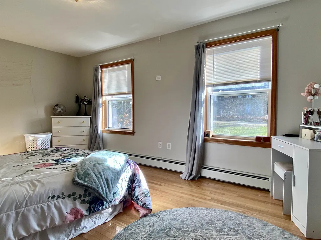 11 Sampson Drive Barnstead NH 03225-3303