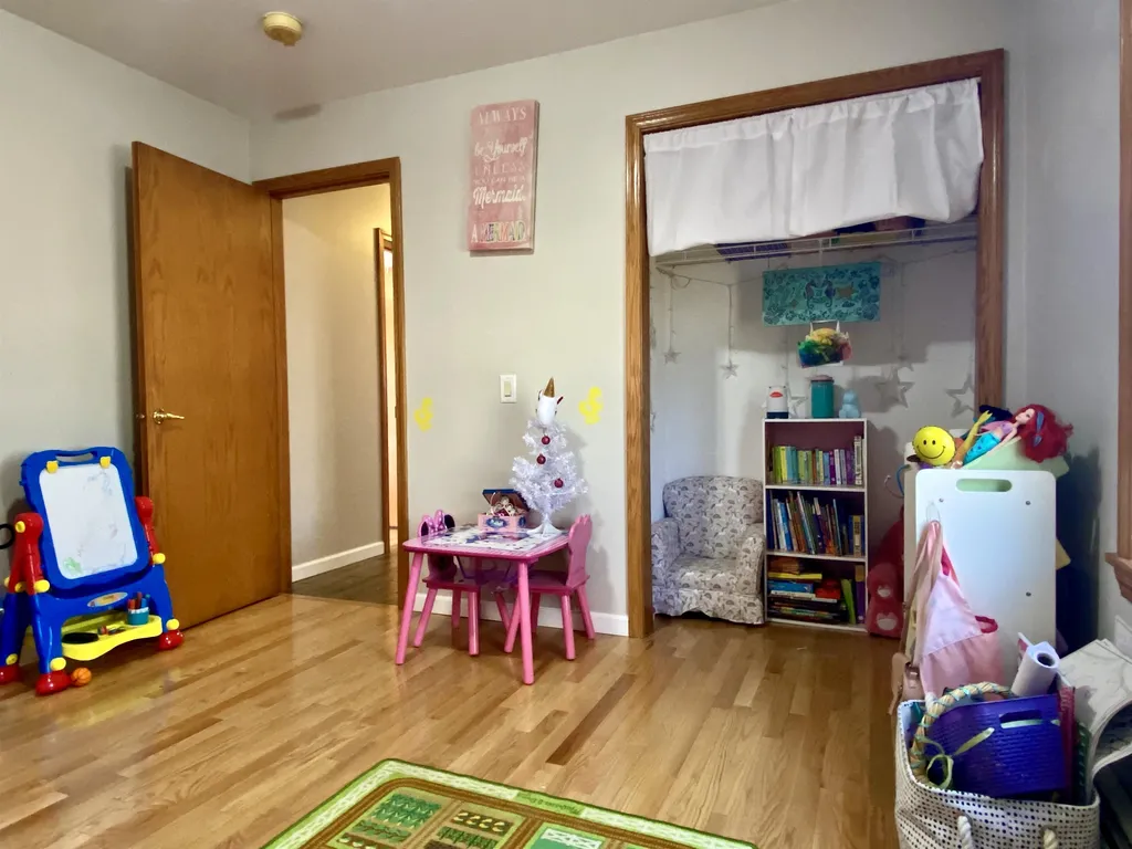 11 Sampson Drive Barnstead NH 03225-3303