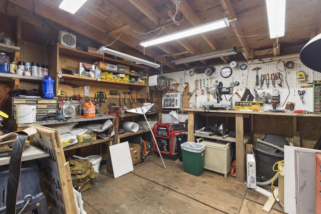 373 Governors Road Milton NH 03851