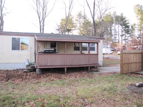 4 Debra Avenue Raymond NH 03077