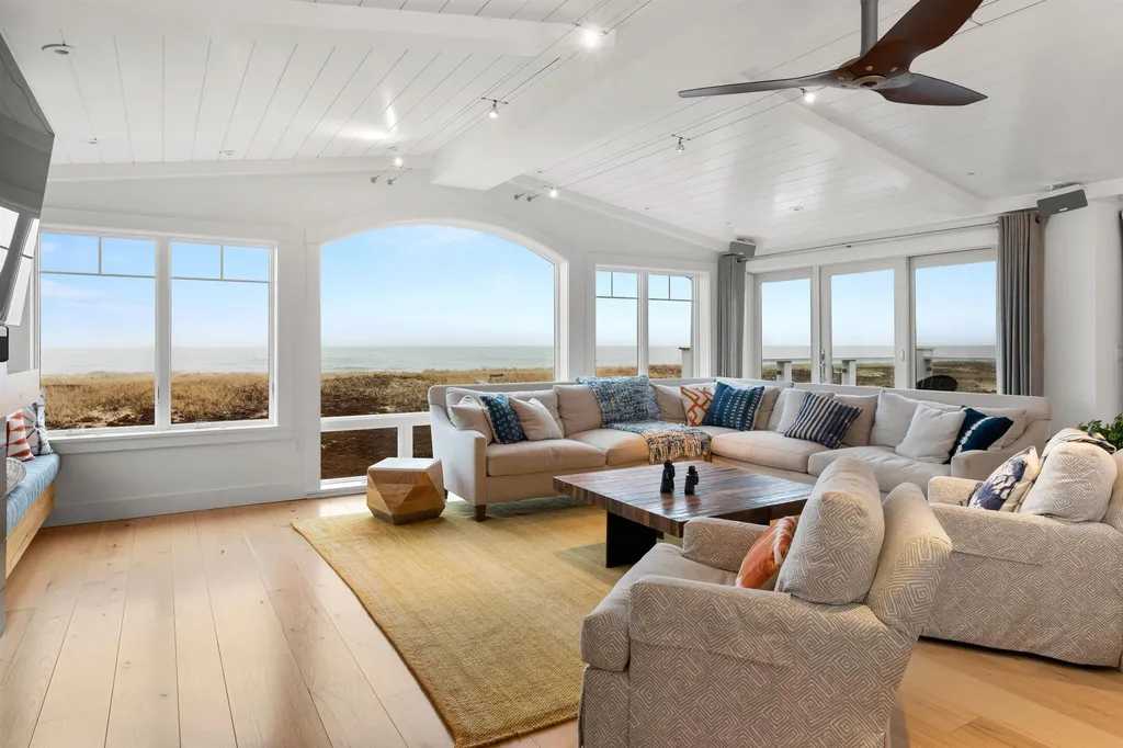 115 Atlantic Avenue Seabrook NH 03874