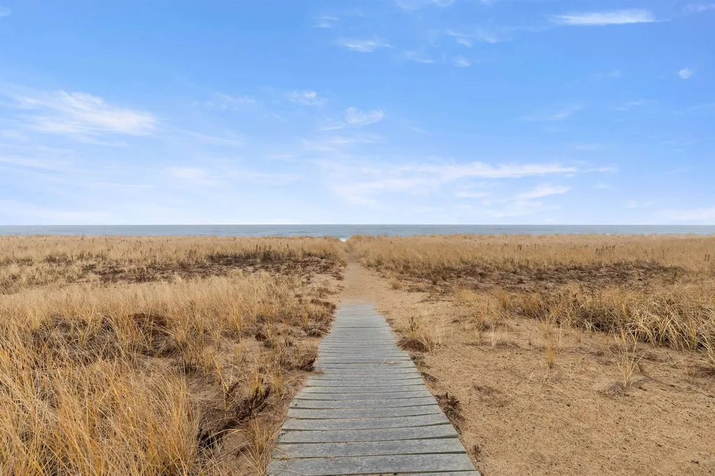 115 Atlantic Avenue Seabrook NH 03874