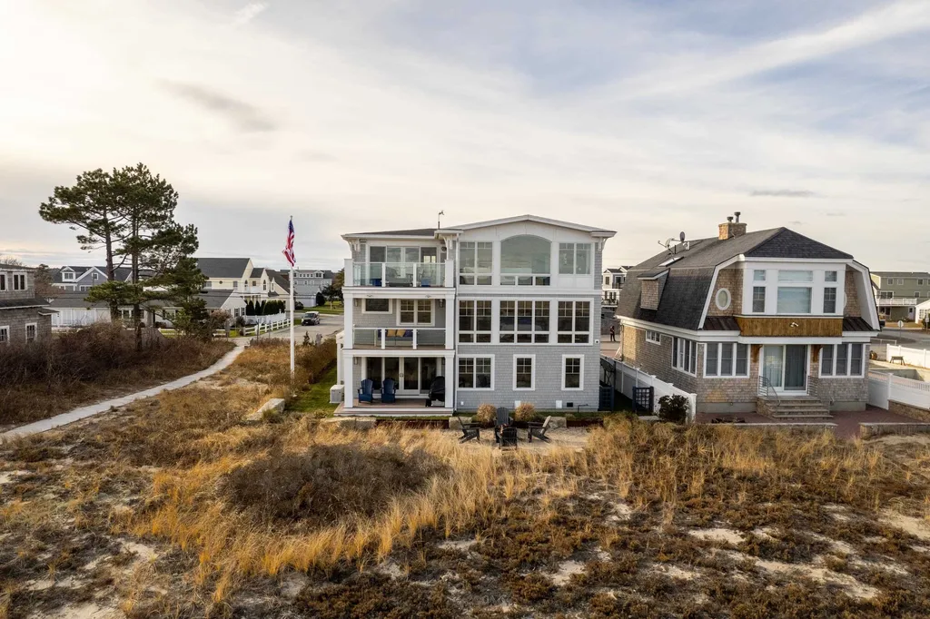 115 Atlantic Avenue Seabrook NH 03874