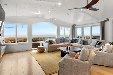 115 Atlantic Avenue Seabrook NH 03874