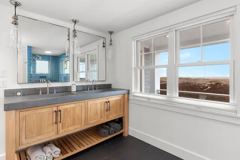 115 Atlantic Avenue Seabrook NH 03874