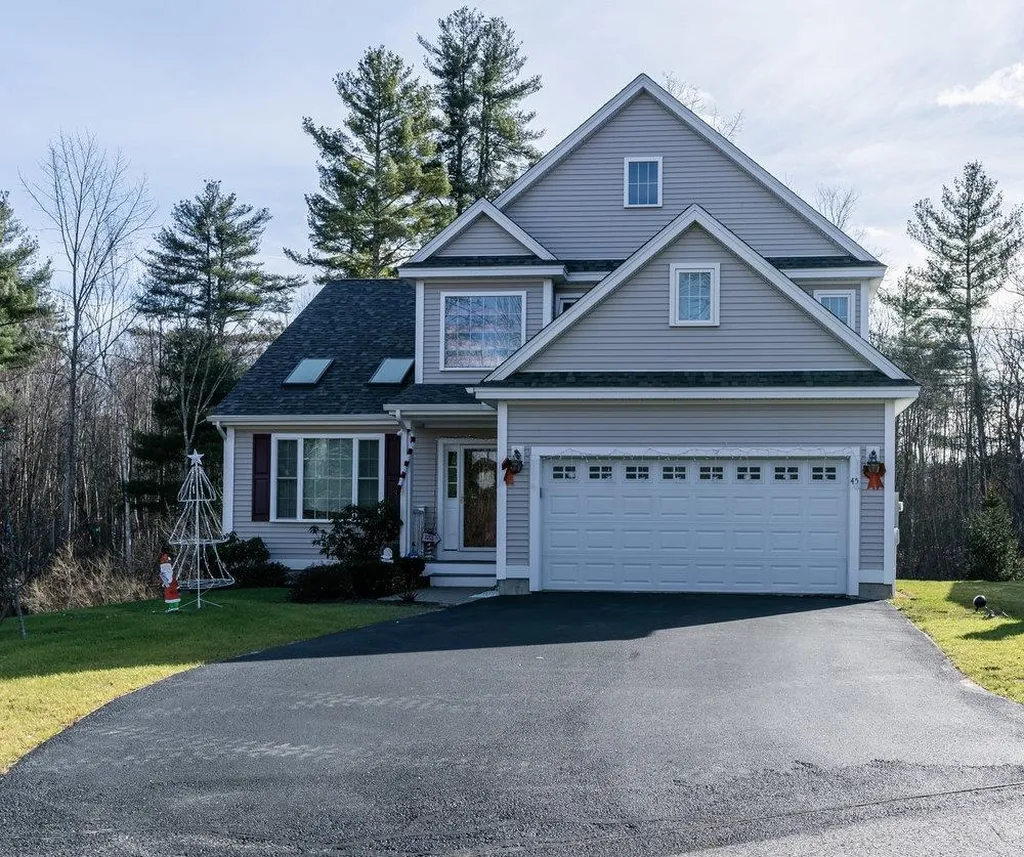 45 Sandras Run Dover NH 03820