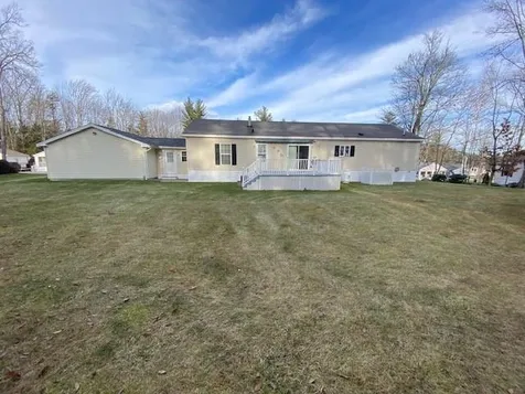 112 Big Bear Road Rochester NH 03868