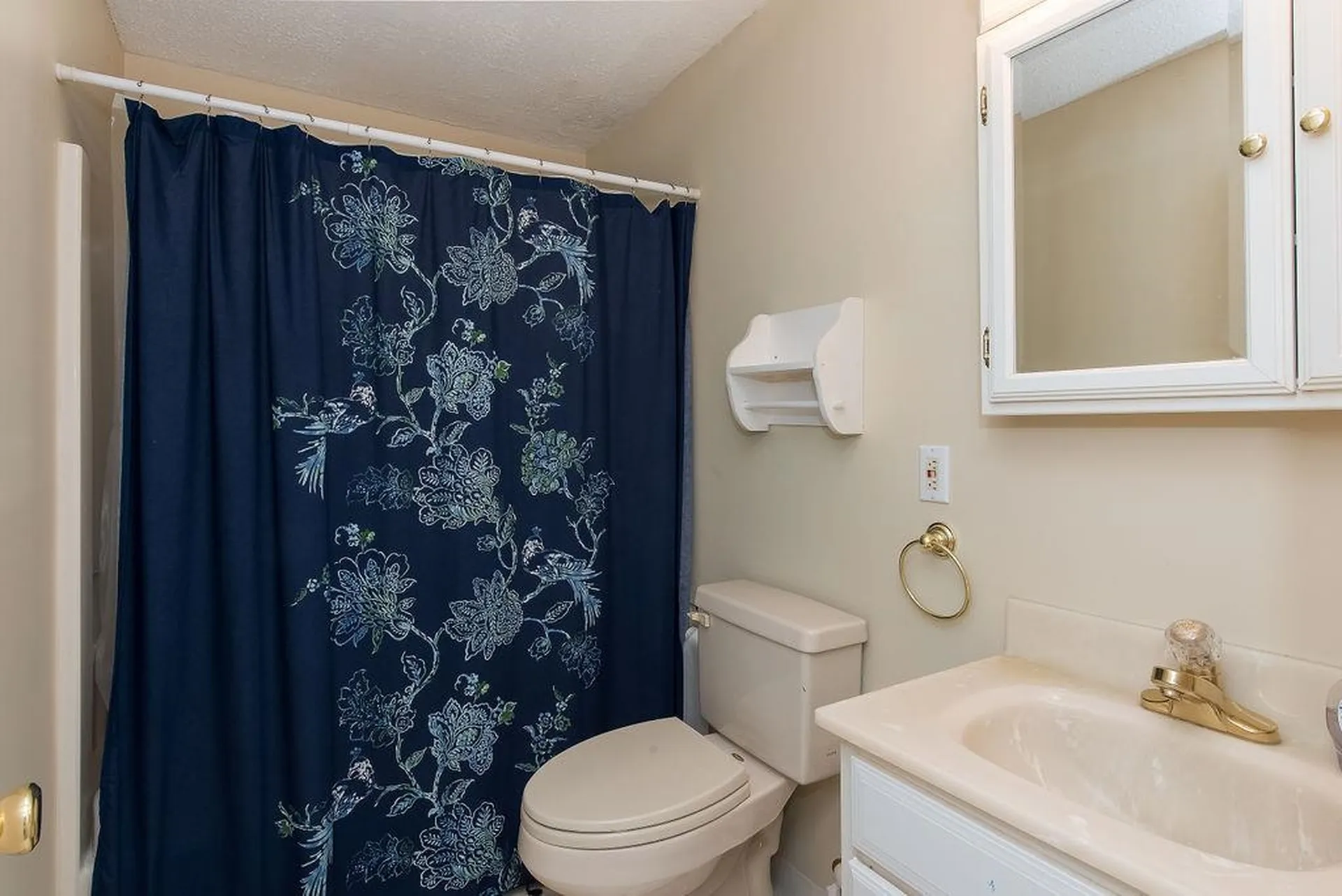281 Great Bay Woods Newmarket NH 03857