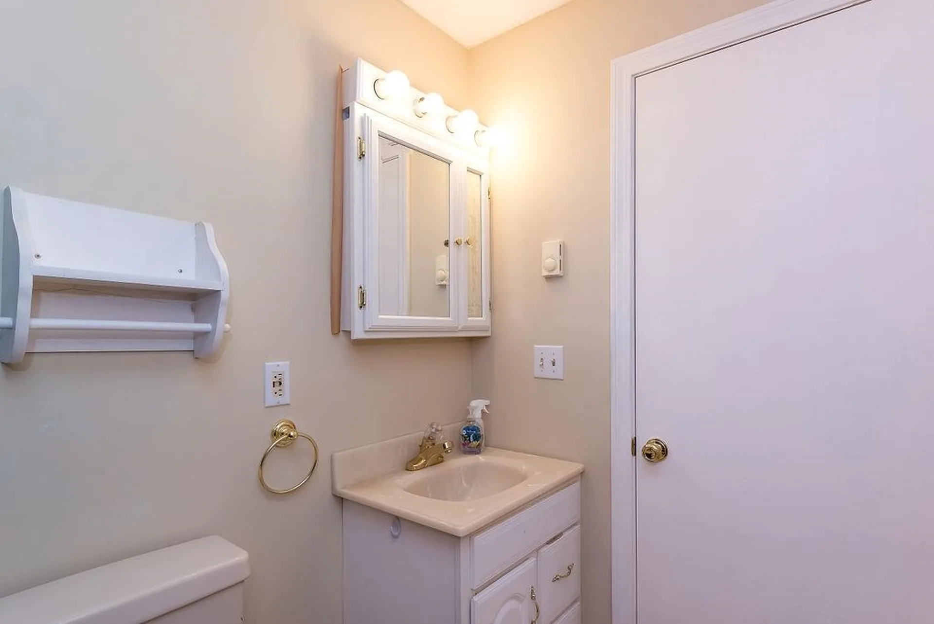 281 Great Bay Woods Newmarket NH 03857