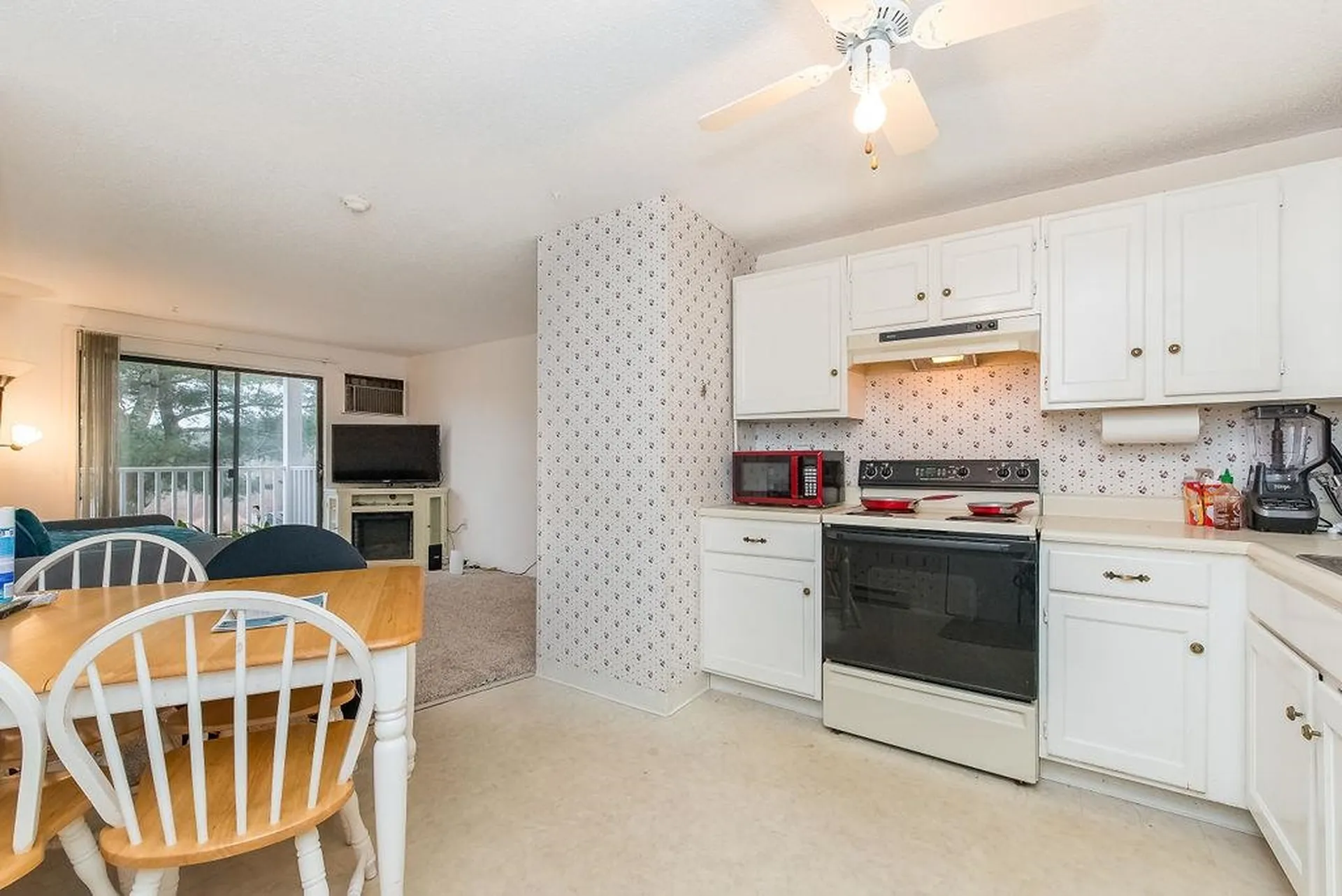 281 Great Bay Woods Newmarket NH 03857