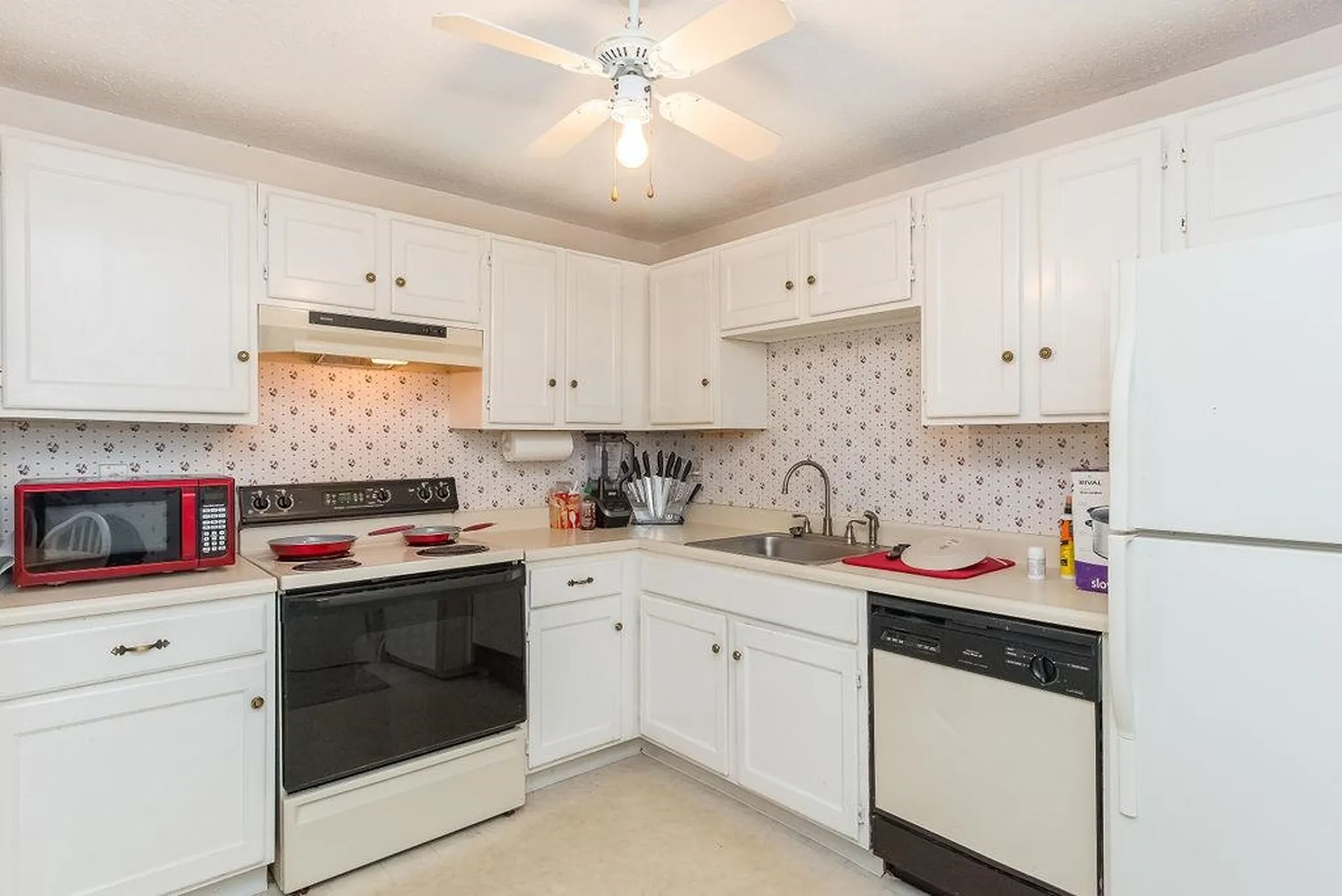 281 Great Bay Woods Newmarket NH 03857