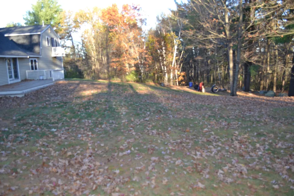 10 Madden Road Derry NH 03038