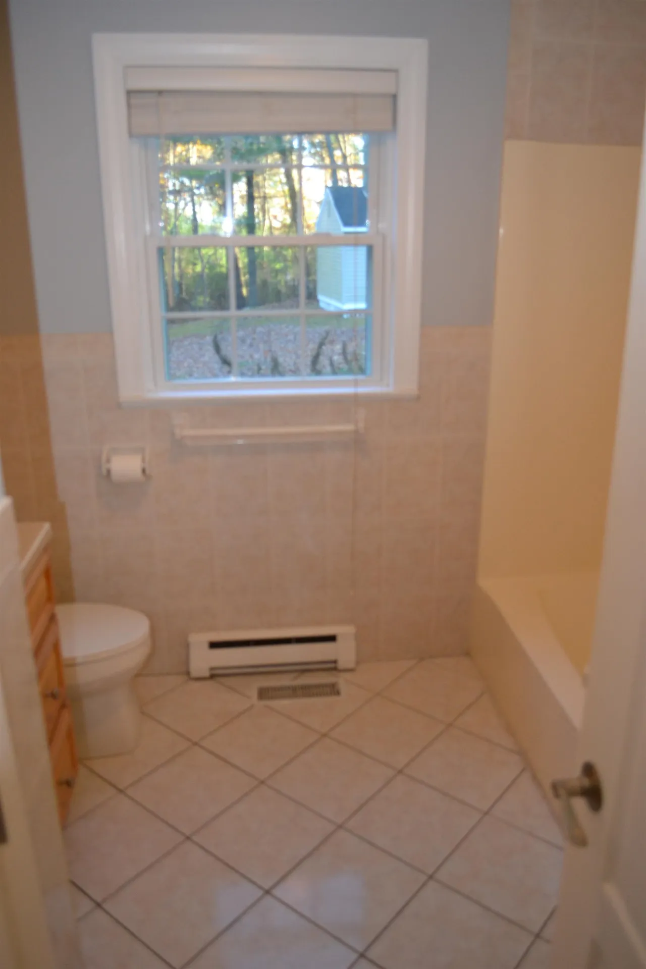 10 Madden Road Derry NH 03038