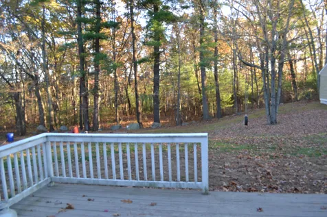 10 Madden Road Derry NH 03038