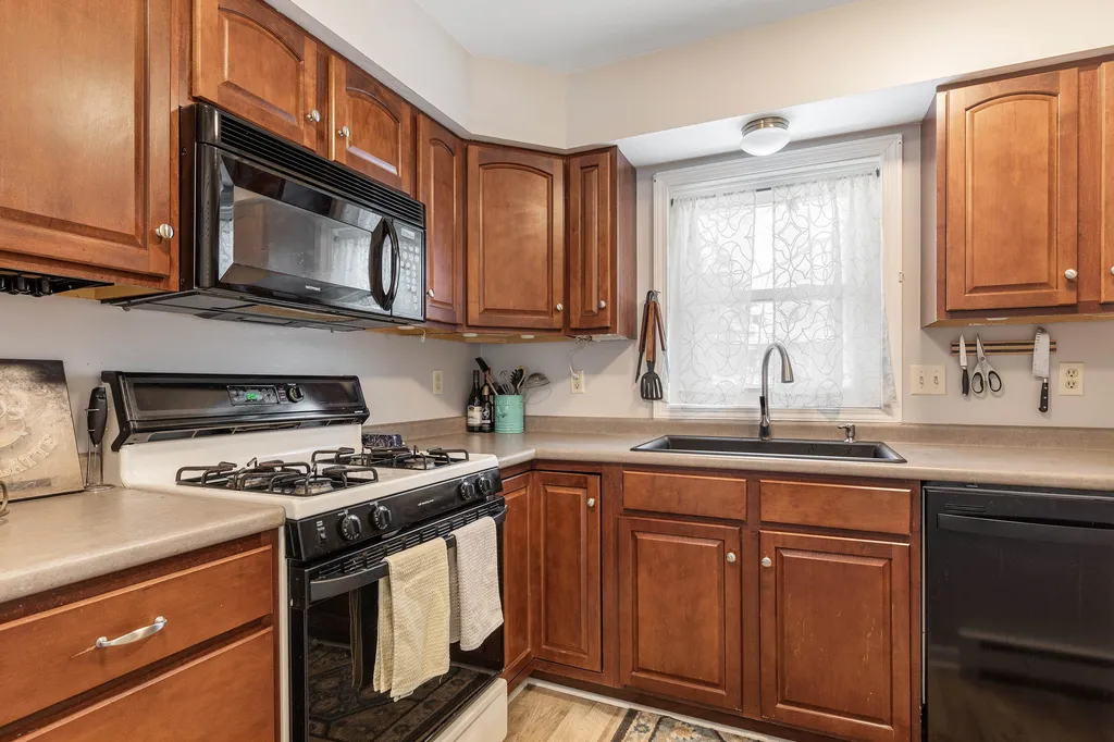 43 Jackson Street Essex VT 05452