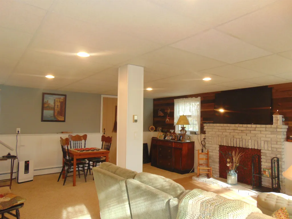 57 Eastview Road Keene NH 03431