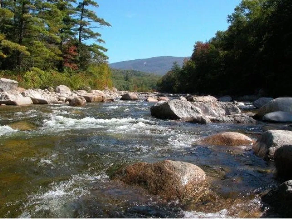 23 West Branch Road Lincoln NH 03251