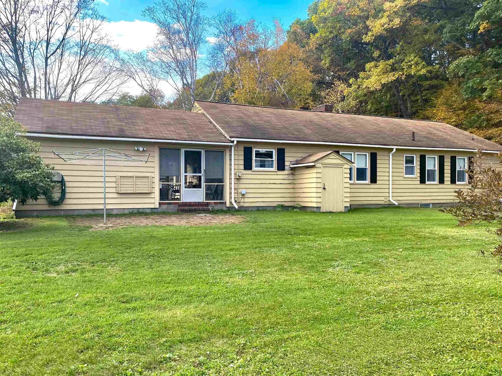 15 Thompson Avenue Ludlow VT 05149