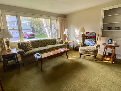15 Thompson Avenue Ludlow VT 05149