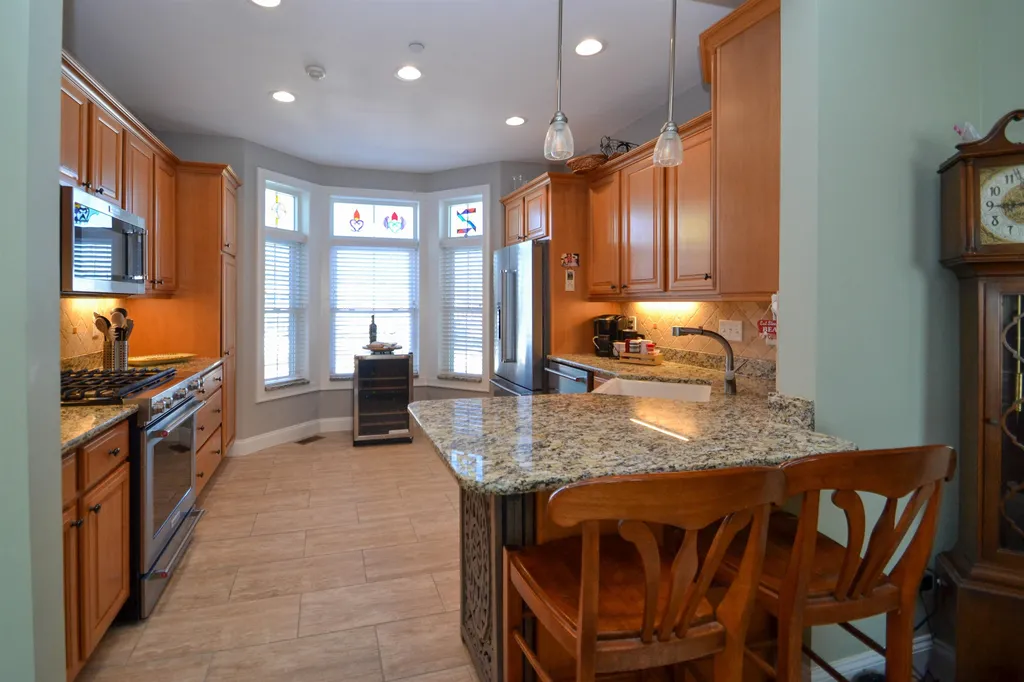 24 Harbor Road Hampton NH 03842