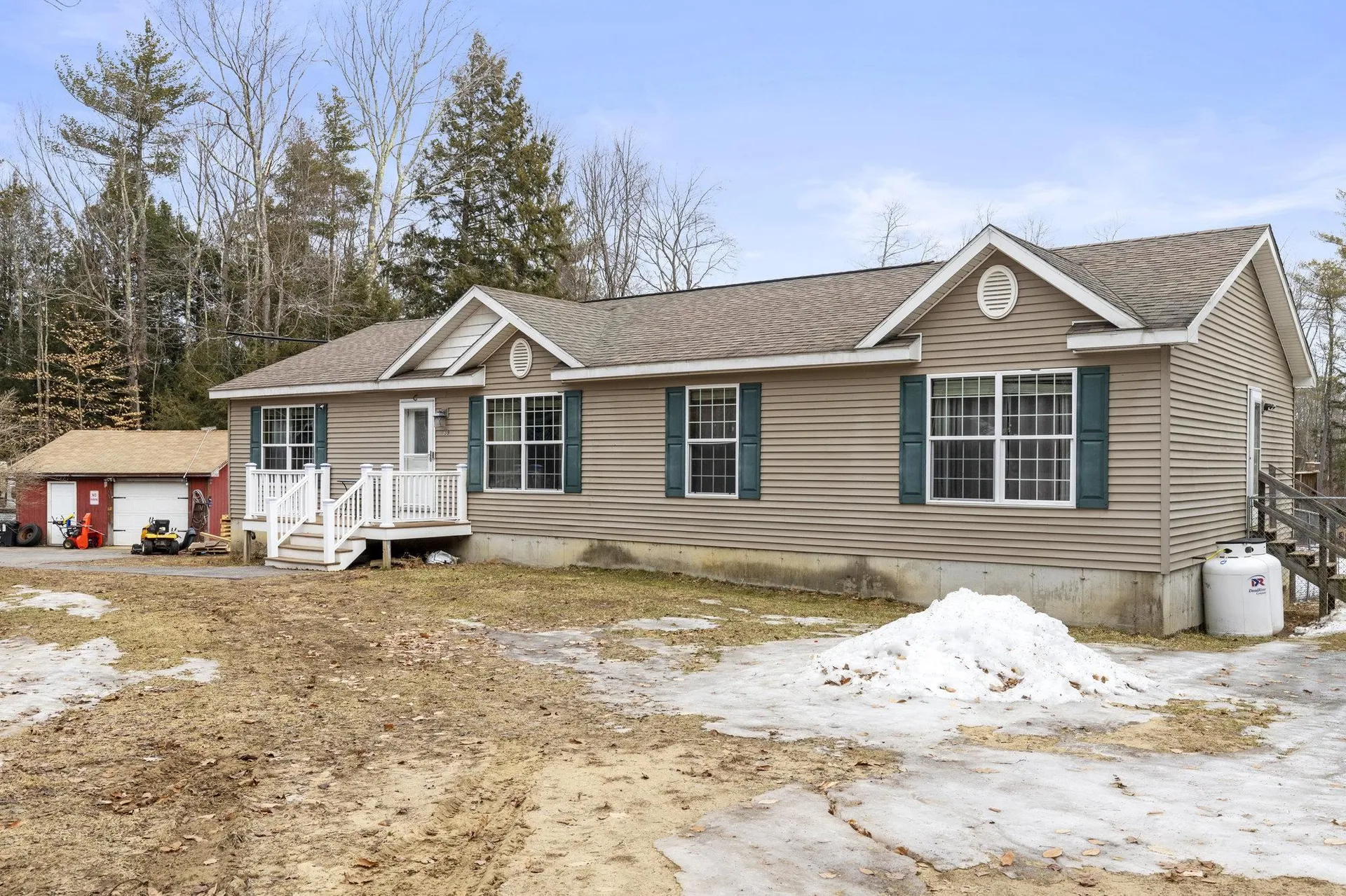 59 Harvey Lake Road Northwood NH 03261