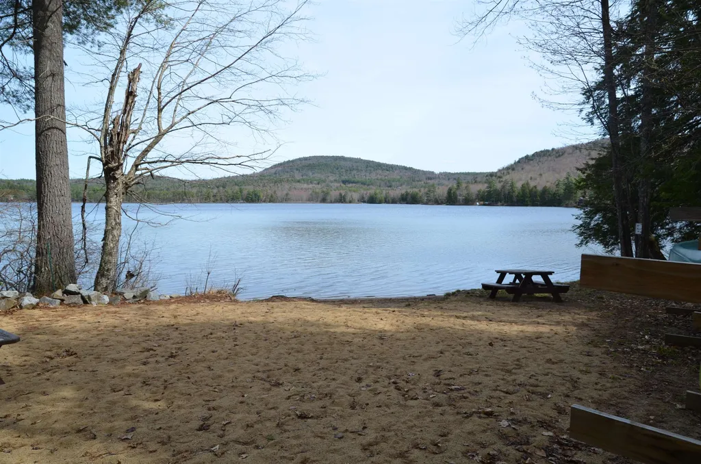 24 West Bergamo Road Madison NH 03849