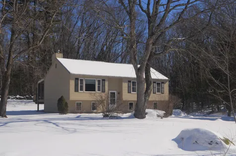 102 Village Green Henniker NH 03242