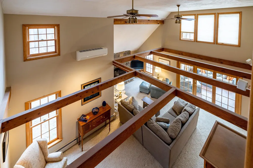 11 Victoria Drive Hampton Falls NH 03844