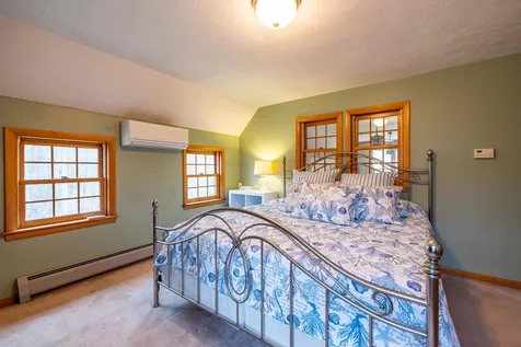 11 Victoria Drive Hampton Falls NH 03844