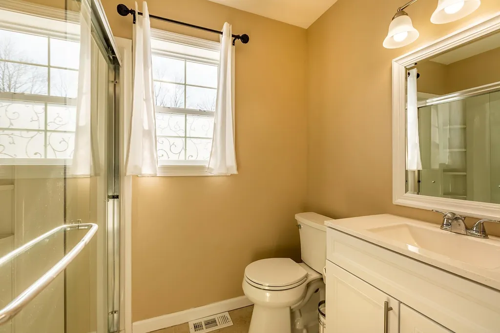 3962 North Road Royalton VT 05032
