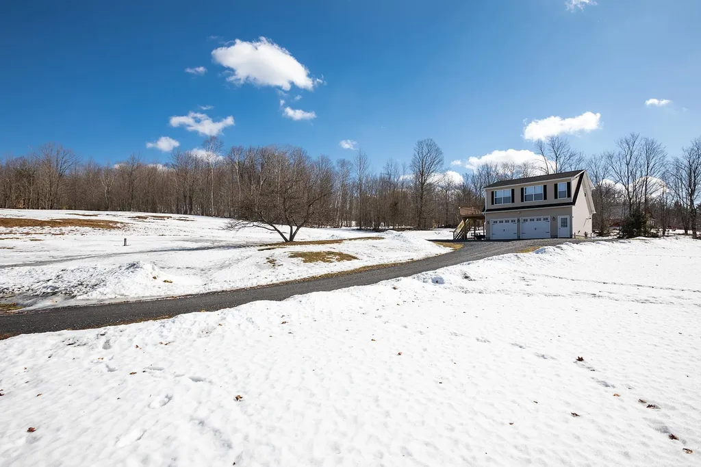3962 North Road Royalton VT 05032