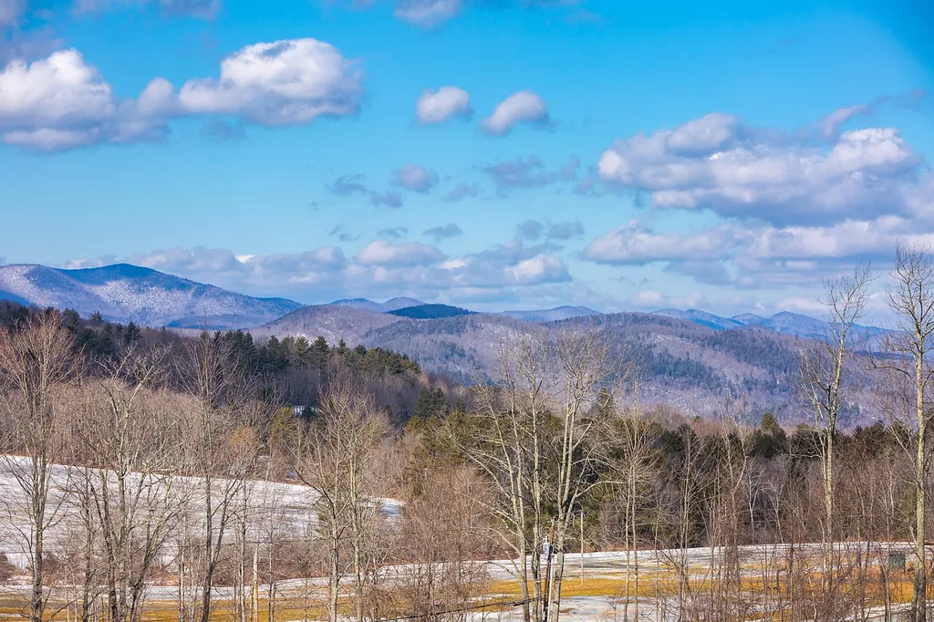 3962 North Road Royalton VT 05032