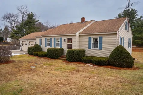 129 Blacksnake Road Seabrook NH 03874