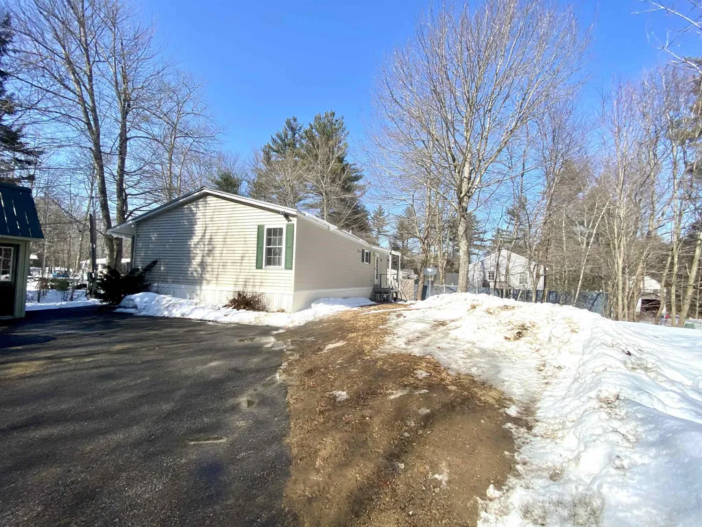 19 Bass Road Northwood NH 03261