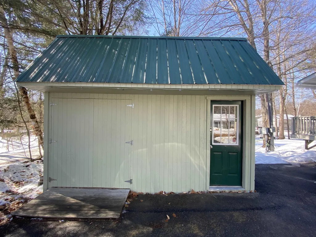 19 Bass Road Northwood NH 03261