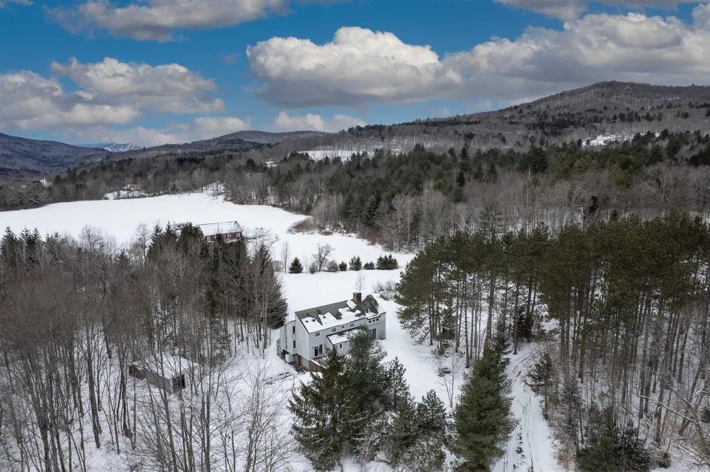 101 Westmont Way Woodstock VT 05091