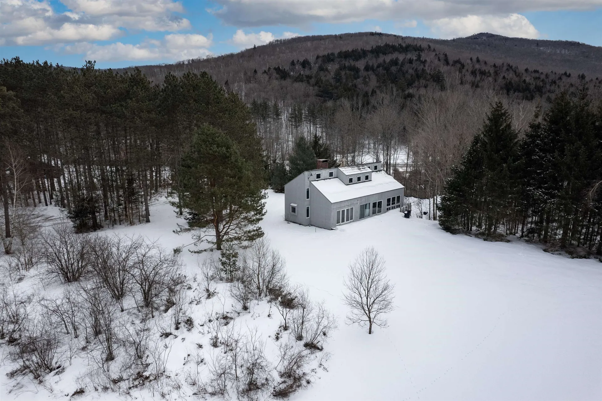 101 Westmont Way Woodstock VT 05091