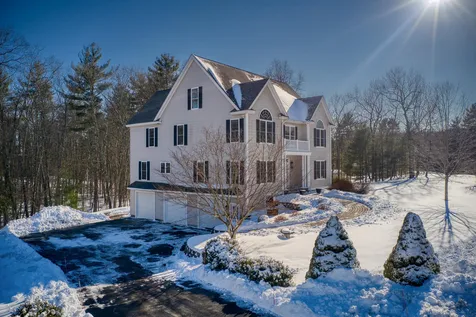 38 Bear Hill Road Windham NH 03087
