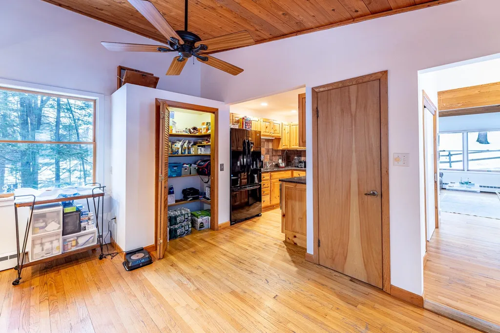 23 Low Road Hanover NH 03755