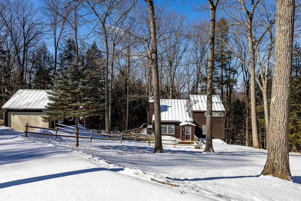 23 Low Road Hanover NH 03755
