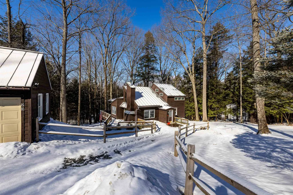 23 Low Road Hanover NH 03755