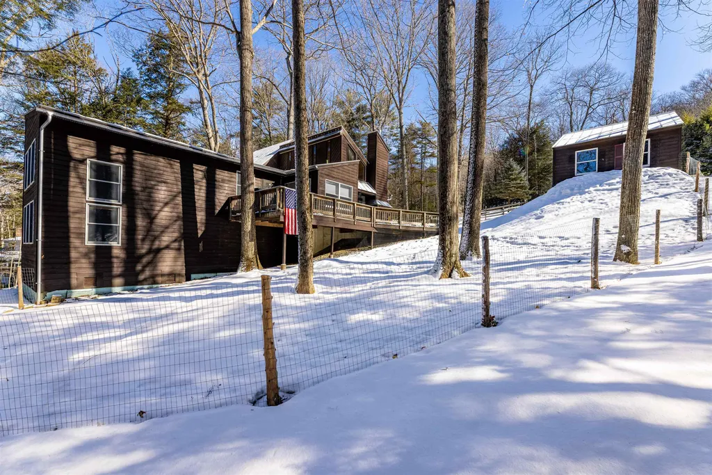 23 Low Road Hanover NH 03755