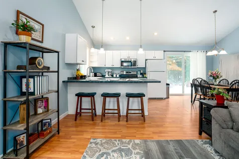 179 Raymond Lane Hyde Park VT 05655