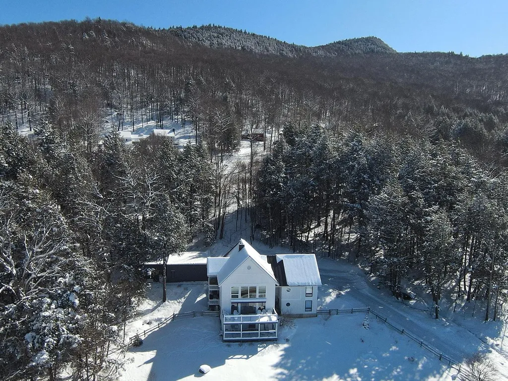 702 Ski Valley Road Waitsfield VT 05673